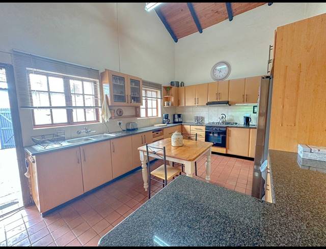 3 BEDROOM HOUSE FOR SALE IN VELD EN VLEI